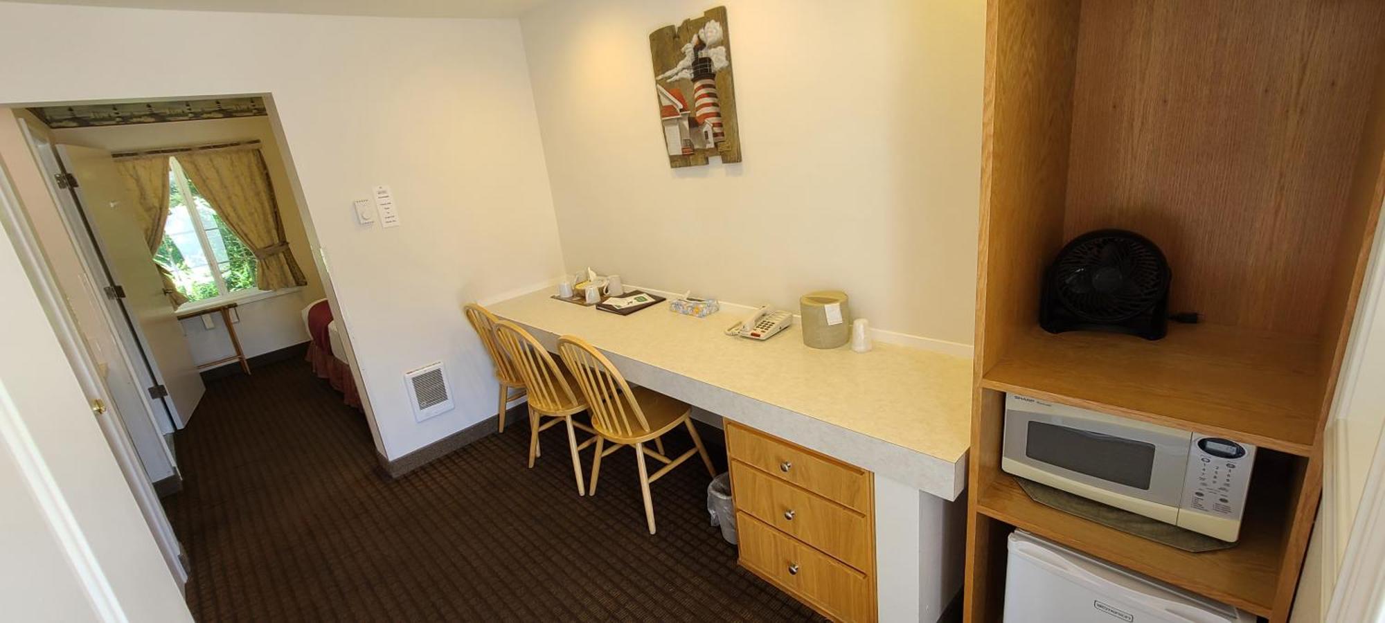 Ocean Breeze Motel Флоренс Экстерьер фото